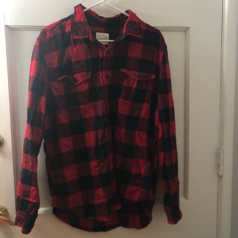SOLD ON MERC 🍃 American Eagle Flannel